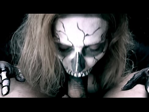 ❤️ Demonsko dekle sesa kurca s svojimi črnimi usti in pogoltne spermo. ❤ Anal video na sl.megaofertas.top ❌️